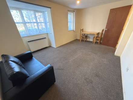 Frobisher Road, Erith  ***3D FLOORPLAN & VIDEO  AVAILABLE ***, Image 6