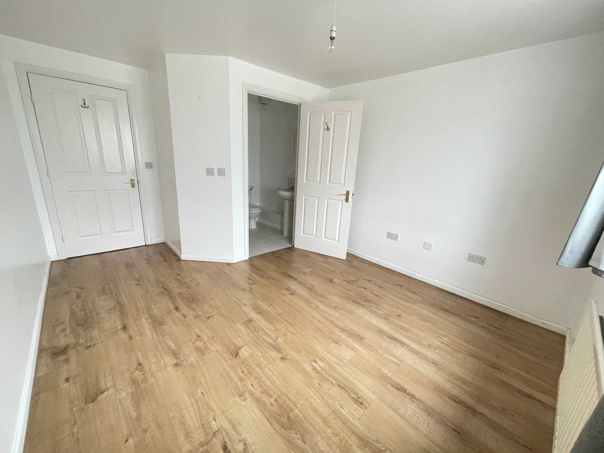 Schooner House, Chichester Wharf, Image 6