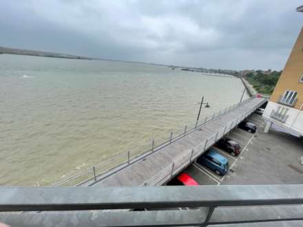 Schooner House, Chichester Wharf, Image 14