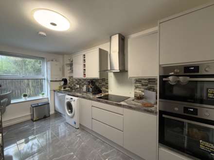 Woolf Close, Thamesmead ** VIDEO & 3D FLOORPLAN AVAILABLE **, Image 4