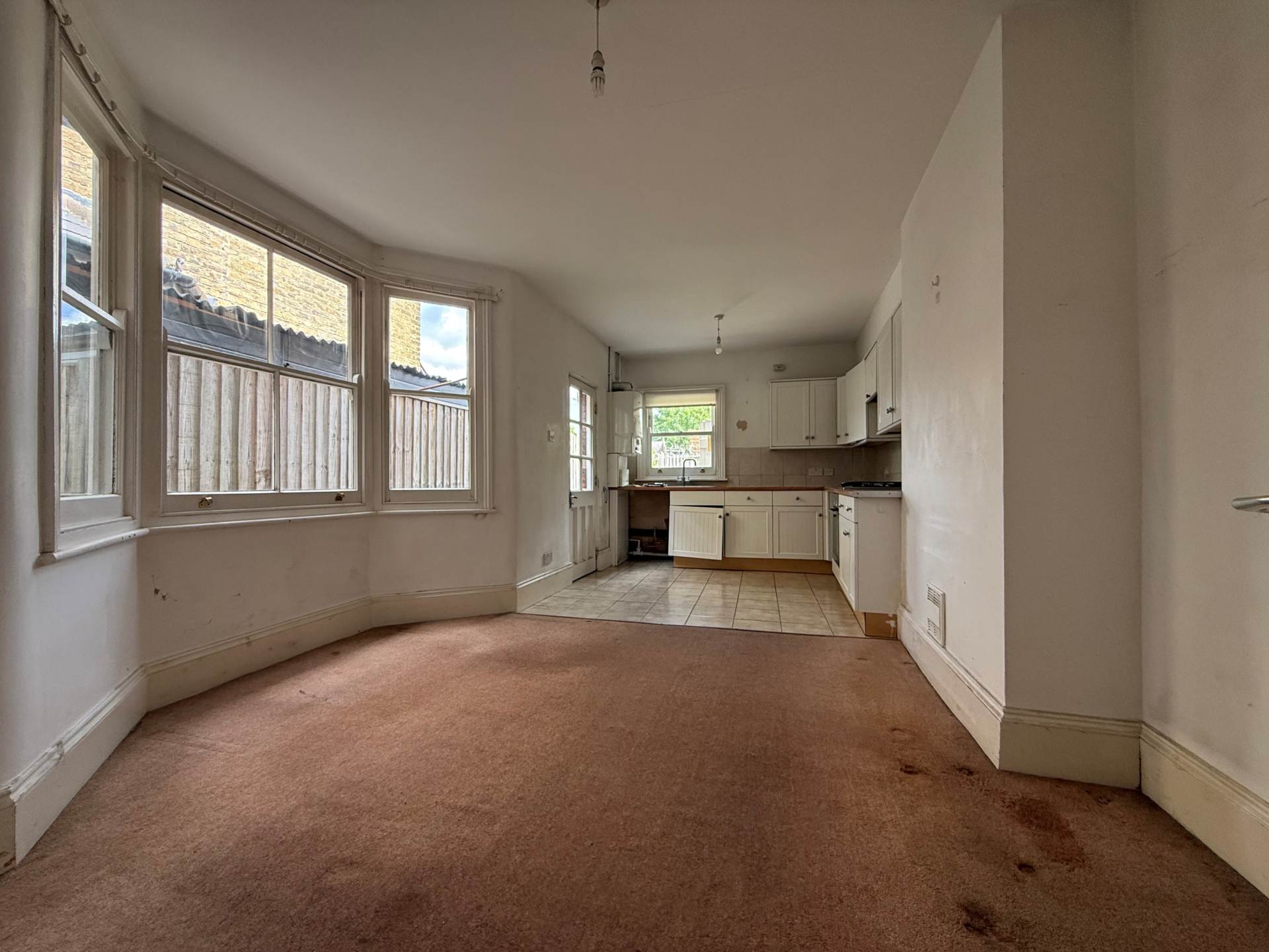 Wickham Lane, London ** 3D FLOORPLAN AVAILABLE **, Image 6