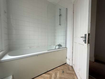 Wickham Lane, London ** 3D FLOORPLAN AVAILABLE **, Image 11