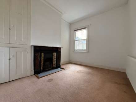 Wickham Lane, London ** 3D FLOORPLAN AVAILABLE **, Image 4