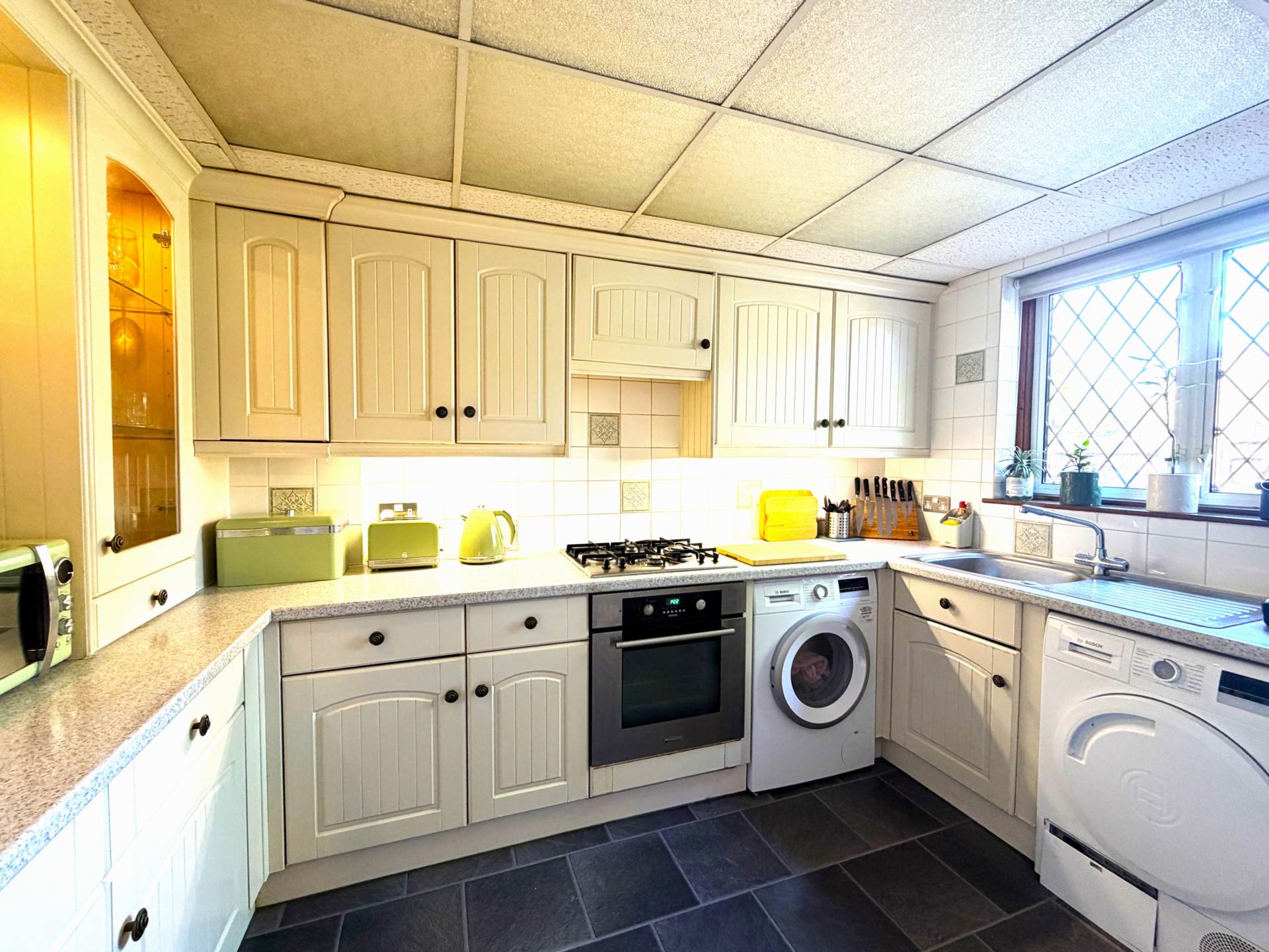 Howden Close, Thamesmead ***3D FLOORPLAN & VIDEO  AVAILABLE ***, Image 6