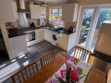 Halifield Drive, Belvedere ***3D FLOORPLAN & VIDEO  AVAILABLE ***, Image 4