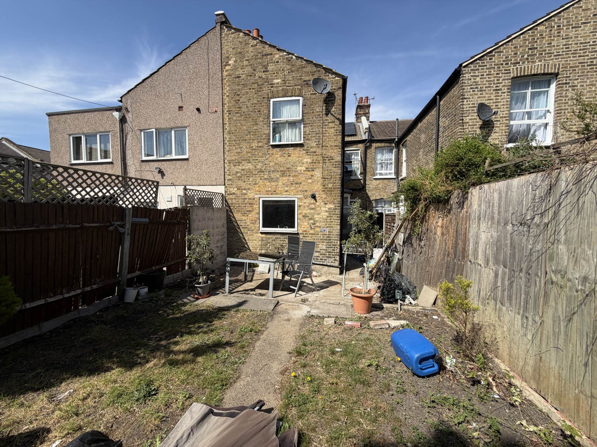 Abbey Wood Road, London ** 3D FLOORPLAN AVAILABLE **, Image 11