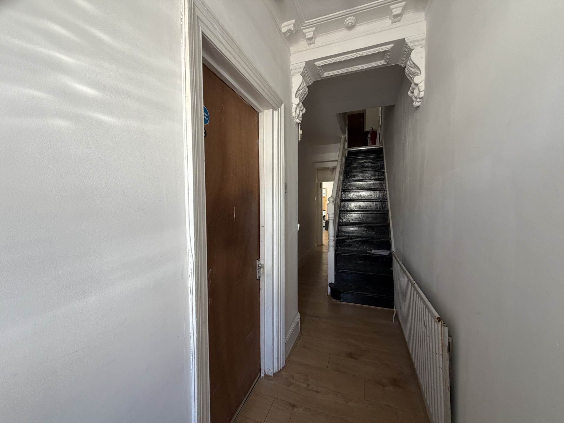 Abbey Wood Road, London ** 3D FLOORPLAN AVAILABLE **, Image 3