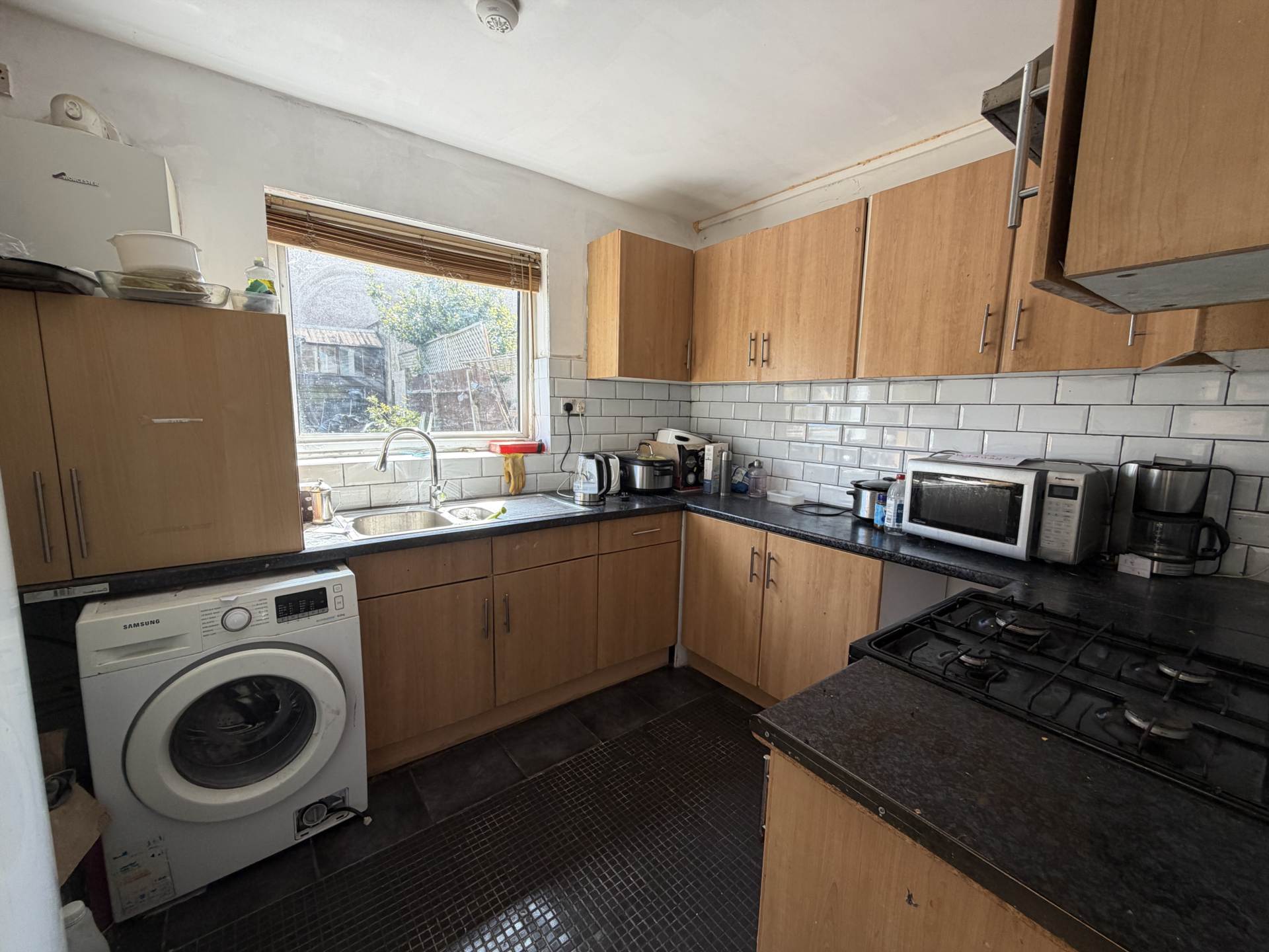 Abbey Wood Road, London ** 3D FLOORPLAN AVAILABLE **, Image 4