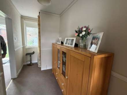 Brimpsfield Close, London, Image 6