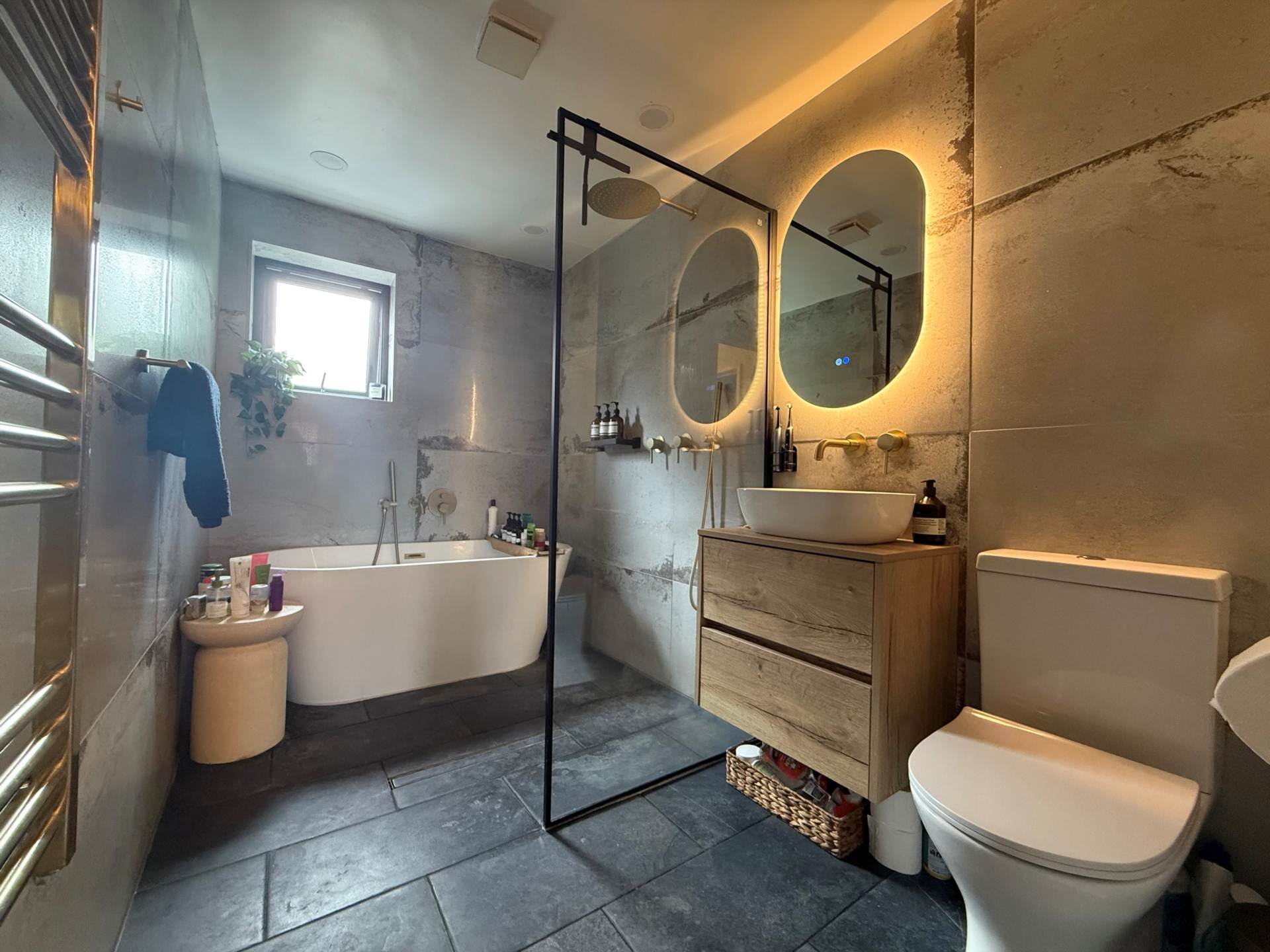 Woolf Close, London ***3D FLOORPLAN & VIDEO  AVAILABLE ***, Image 14