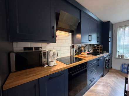 Woolf Close, London ***3D FLOORPLAN & VIDEO  AVAILABLE ***, Image 5