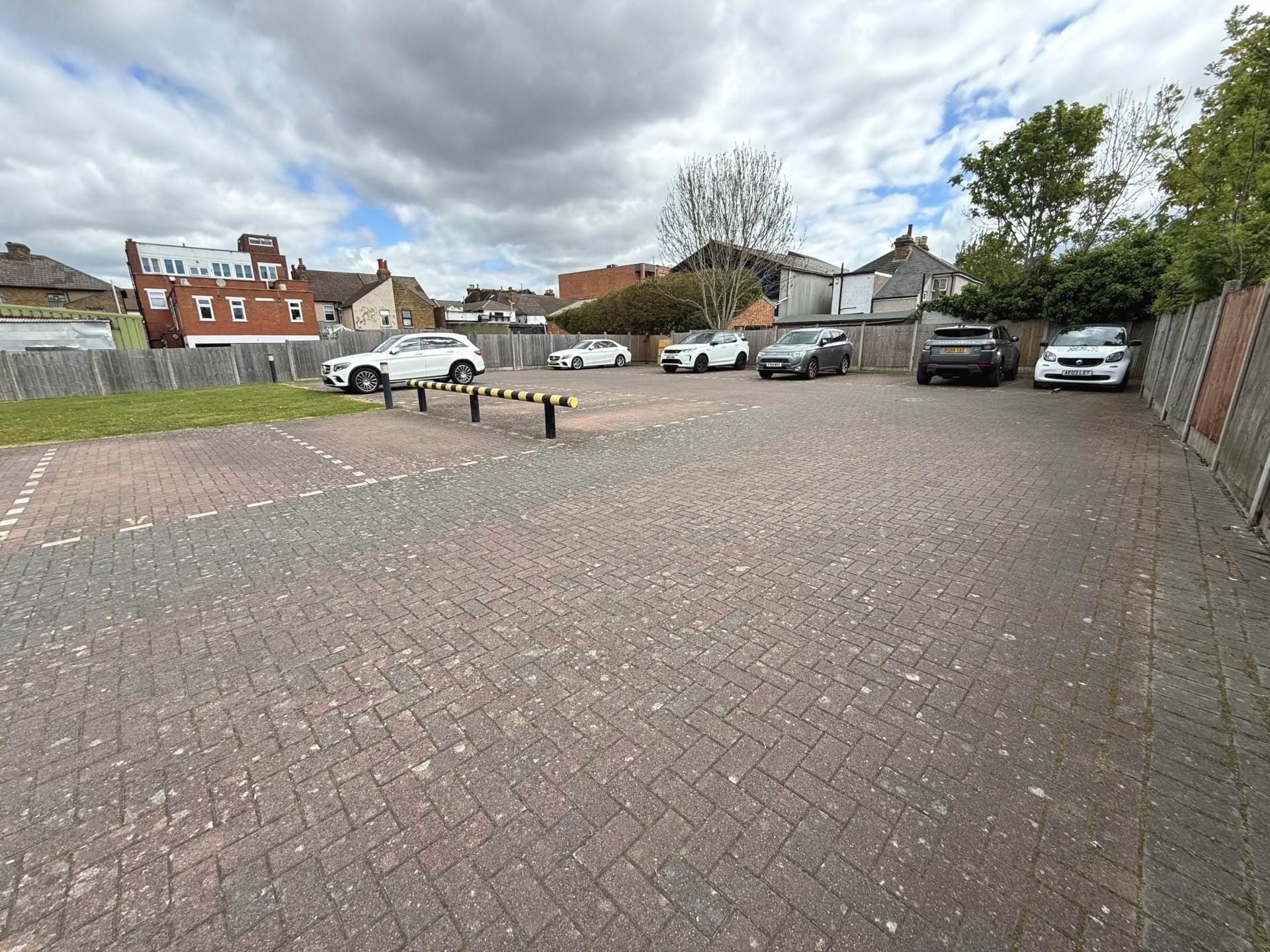 Devonshire Road, Bexleyheath ** 3D FLOORPLAN AVAILABLE **, Image 11
