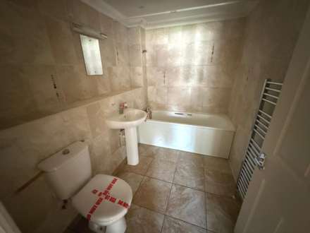 Devonshire Road, Bexleyheath ** 3D FLOORPLAN AVAILABLE **, Image 12