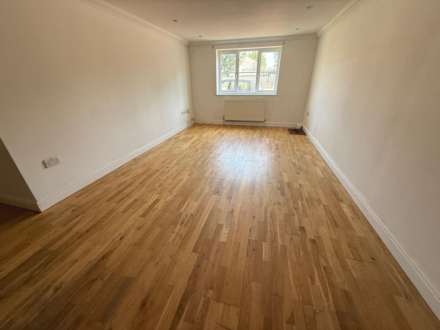 Devonshire Road, Bexleyheath ** 3D FLOORPLAN AVAILABLE **, Image 6