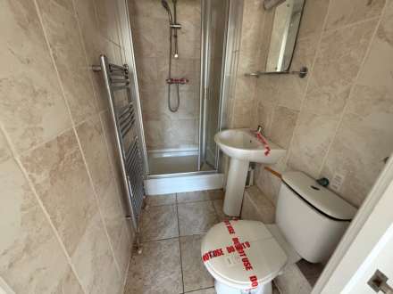Devonshire Road, Bexleyheath ** 3D FLOORPLAN AVAILABLE **, Image 9