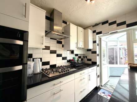 Heath Way, Erith  ** 3D FLOORPLAN AVAILABLE **, Image 3