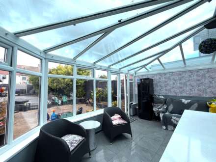 Heath Way, Erith  ** 3D FLOORPLAN AVAILABLE **, Image 9