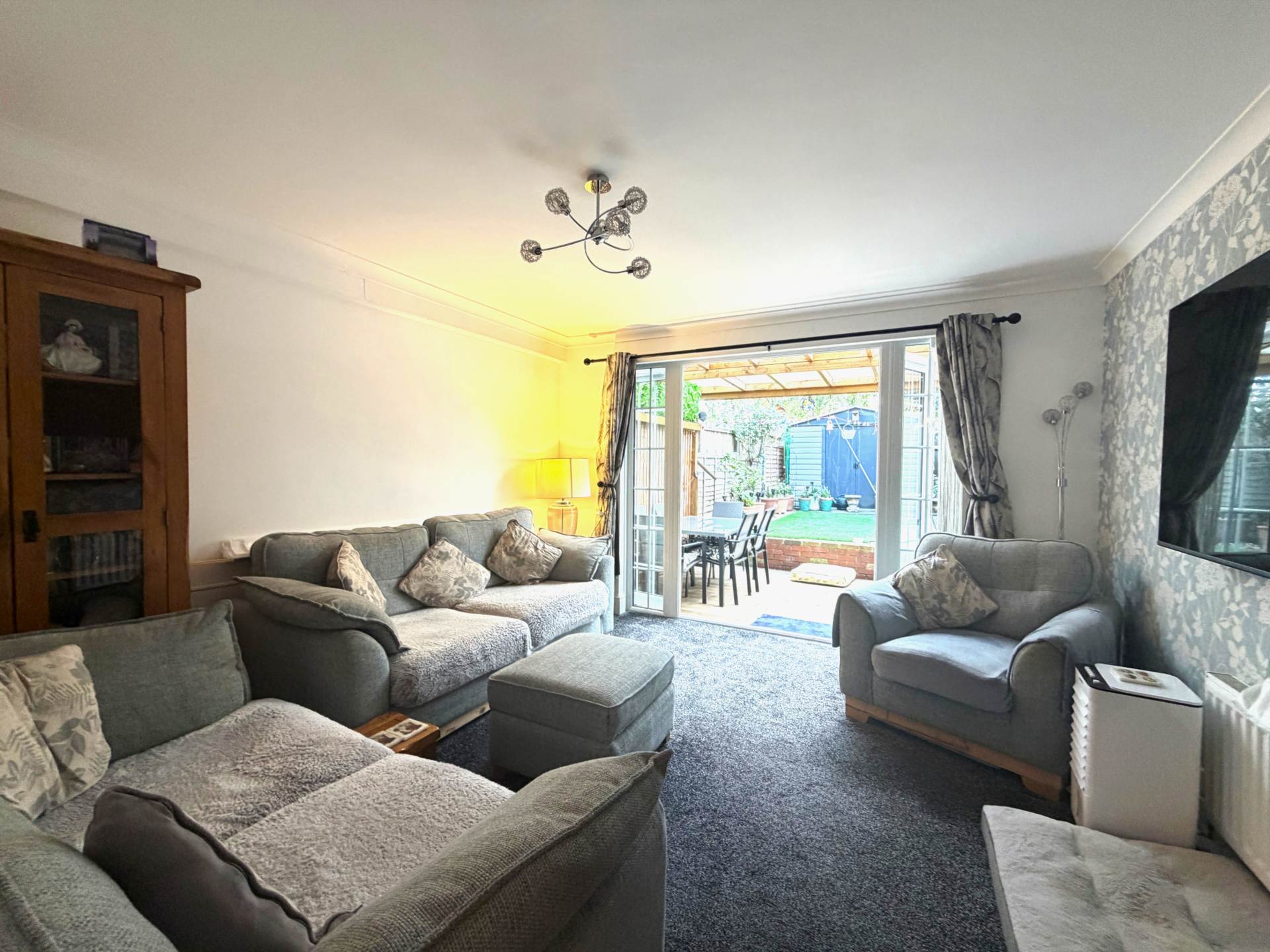 Fieldfare Road, Thamesmead ***3D FLOORPLAN & VIDEO  AVAILABLE ***, Image 3