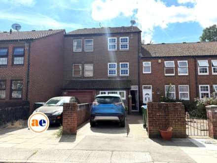 Property For Sale Fieldfare Road, Thamesmead, London