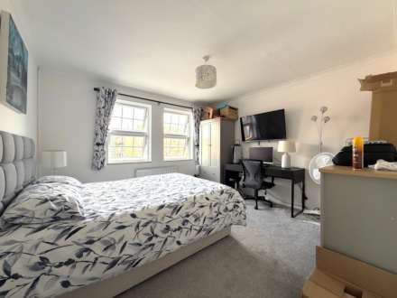 Fieldfare Road, Thamesmead ***3D FLOORPLAN & VIDEO  AVAILABLE ***, Image 10
