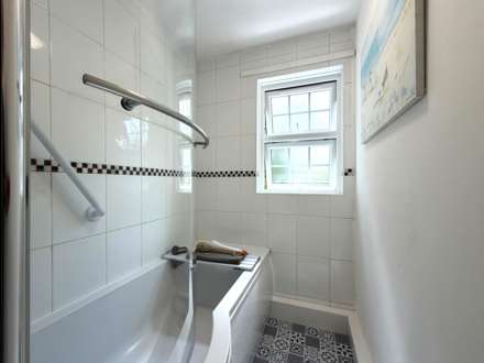 Fieldfare Road, Thamesmead ***3D FLOORPLAN & VIDEO  AVAILABLE ***, Image 18