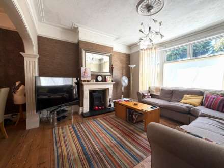 Valley Road, Erith   ** VIDEO & 3D FLOORPLAN AVAILABLE **, Image 4