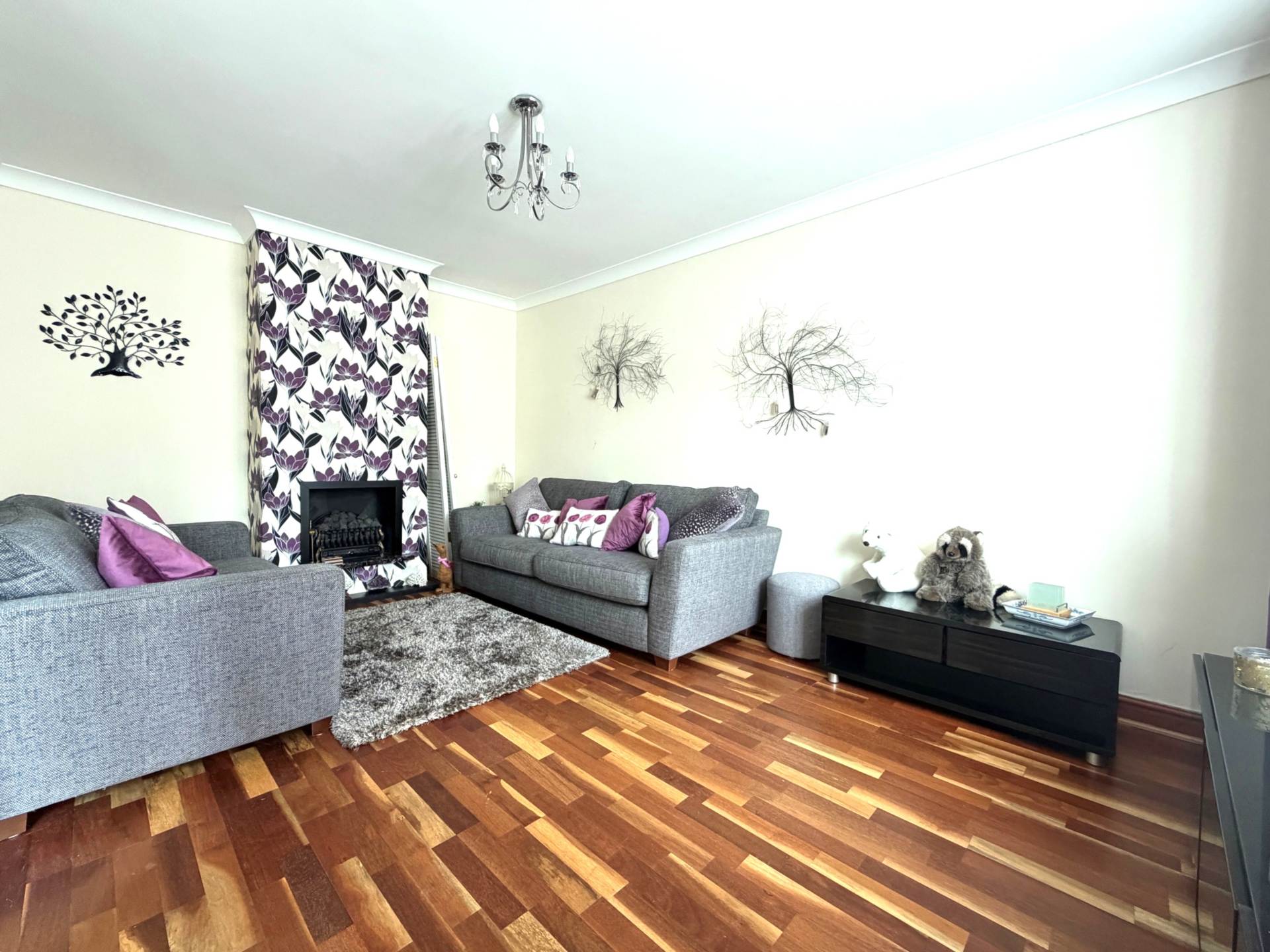 Mottisfont Road, London ** 3D FLOORPLAN AVAILABLE **, Image 4