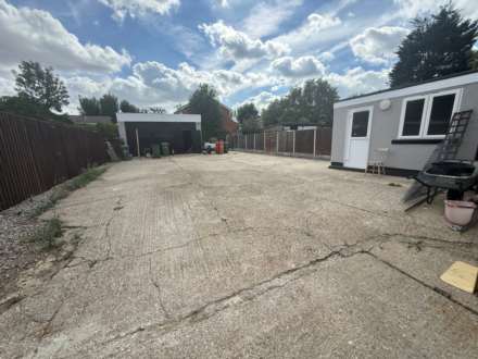 Property For Rent North Road, Belvedere