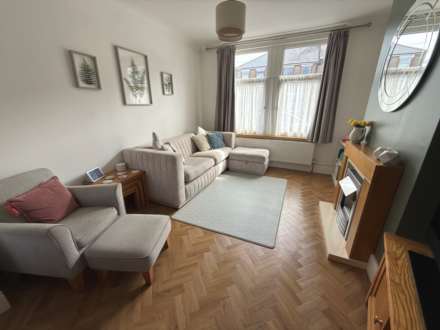 Hurst Road, Northumberland Heath, Erith ** VIDEO & 3D FLOORPLAN AVAILABLE **, Image 5