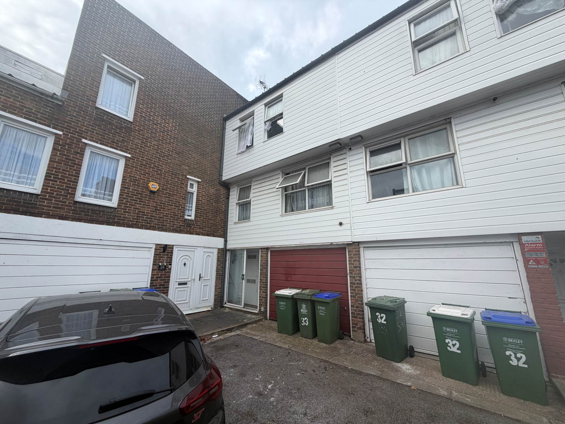 St. Martins Close, Erith ** VIDEO & 3D FLOORPLAN AVAILABLE **, Image 1