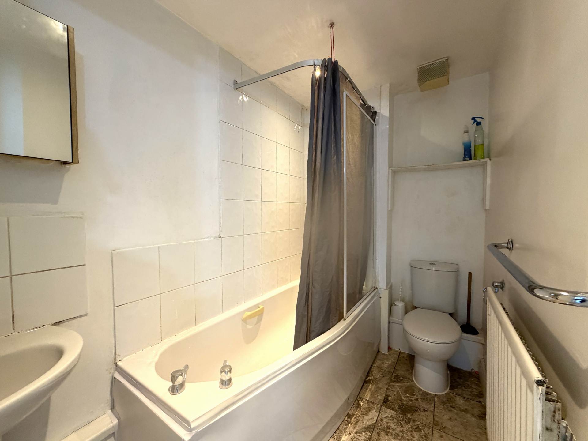 Greenhaven Drive, London ** 3D FLOORPLAN & VIDEO AVAILABLE **, Image 7