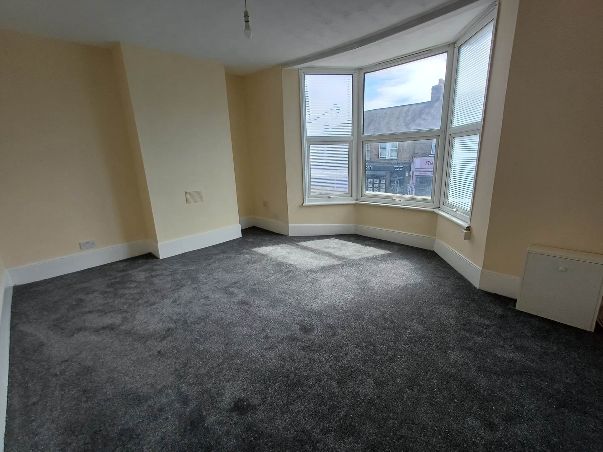 Bexley Road, Northumberland Heath, Image 4