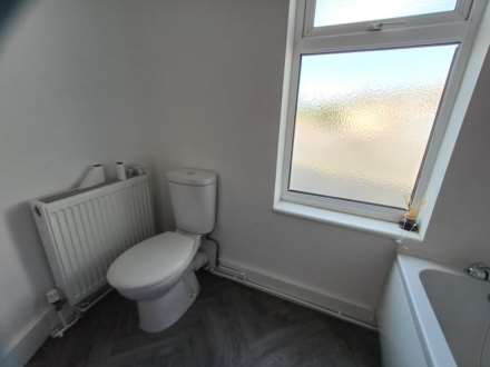Bexley Road, Northumberland Heath, Image 10
