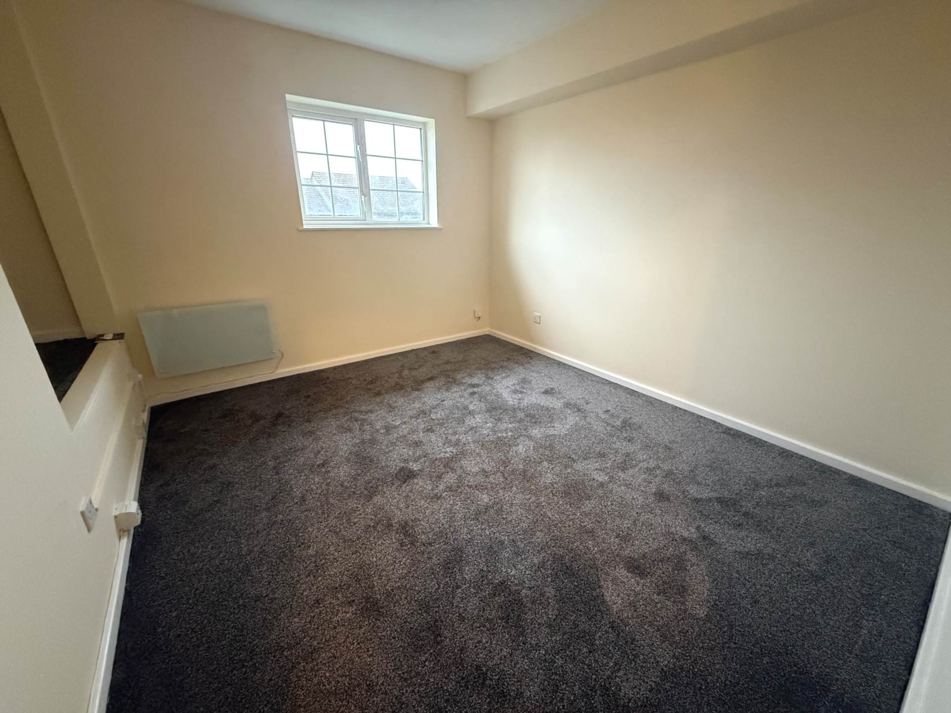 Manorside Close, London, Image 8