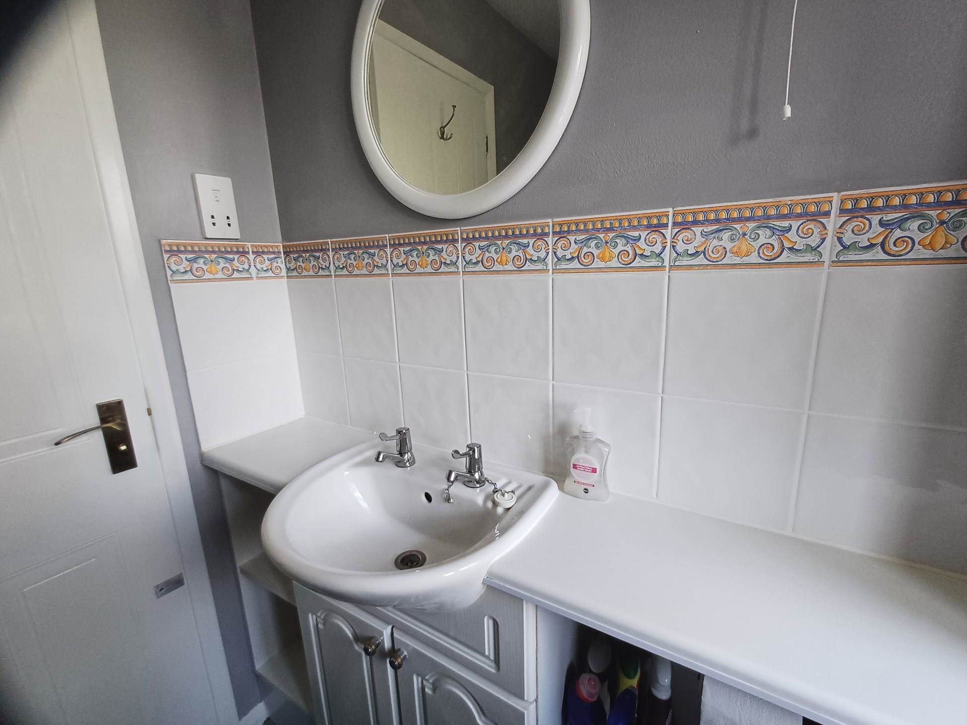 Warepoint Drive, London, Image 8