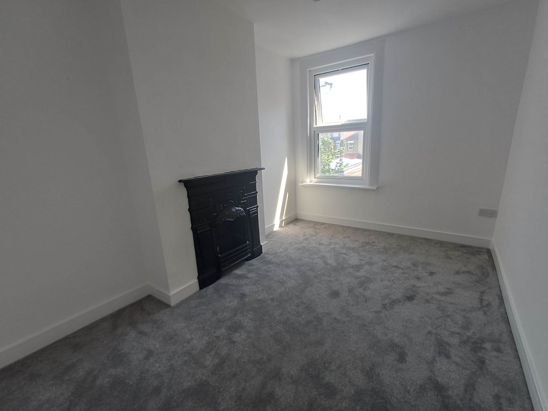 Bexley Road, Erith, Image 12