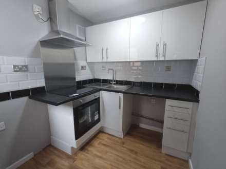 Frobisher Road, Erith, Image 7