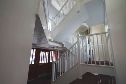 Frobisher Road, Erith, Image 3