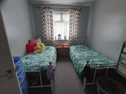 Eversley Avenue, Bexleyheath, Image 5