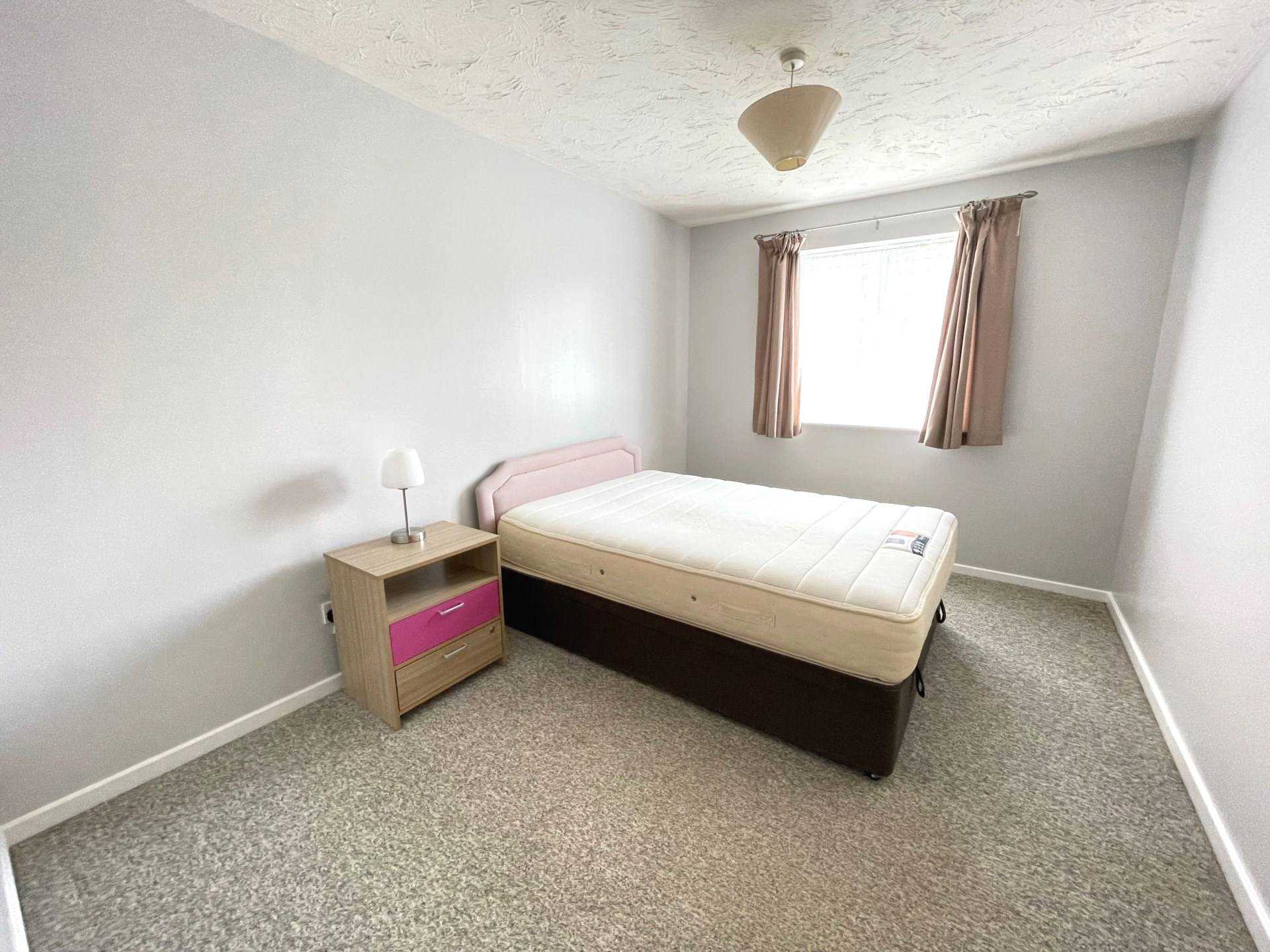 Frobisher Road, Erith, Image 3