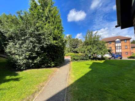 Frobisher Road, Erith, Image 2