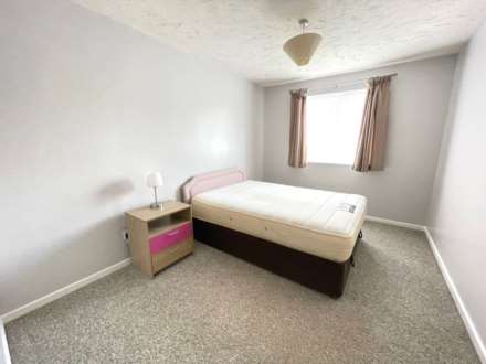 Frobisher Road, Erith, Image 3
