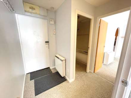 Frobisher Road, Erith, Image 5