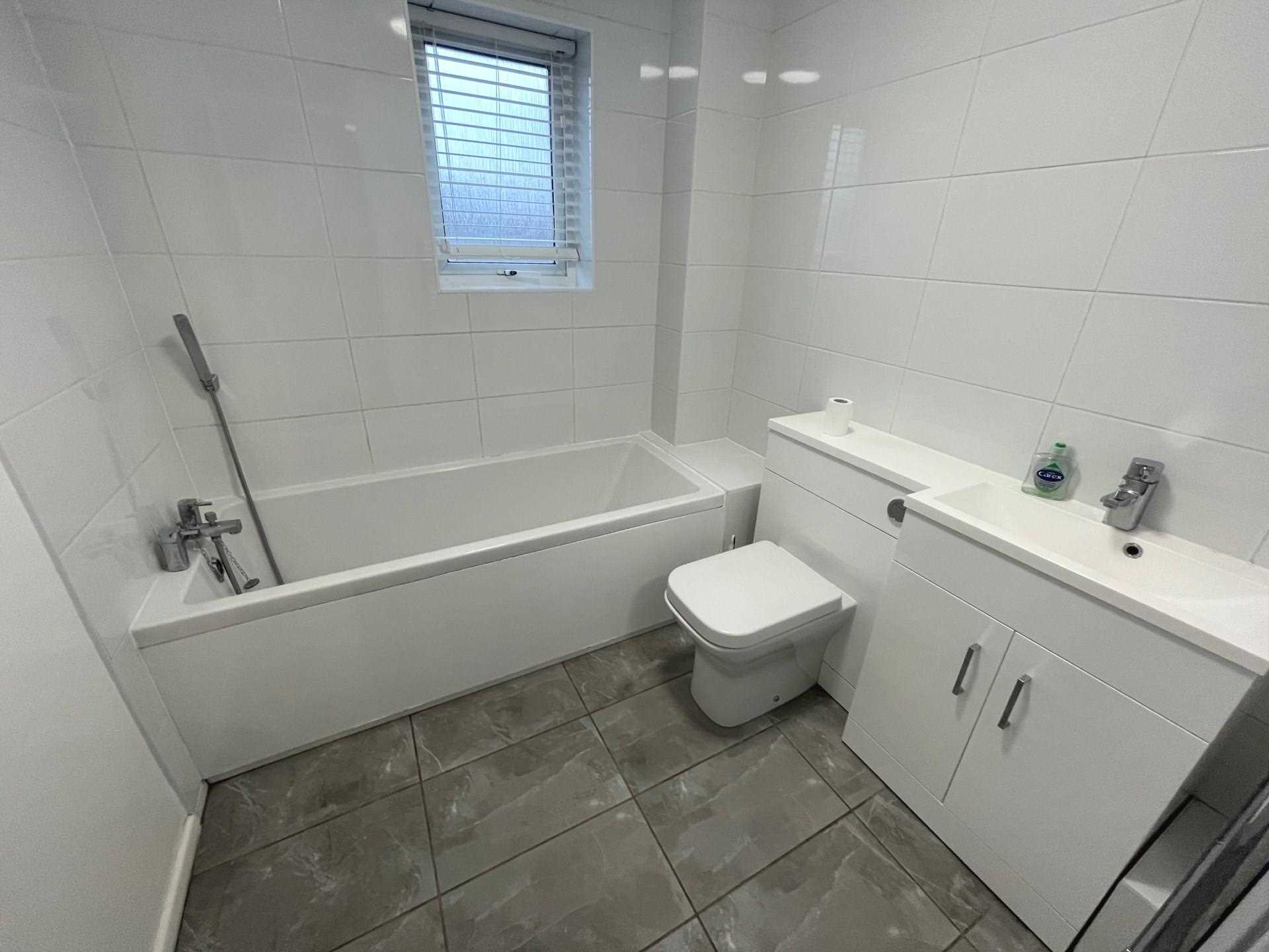 Blakemore Way, Priory Garden, Image 12