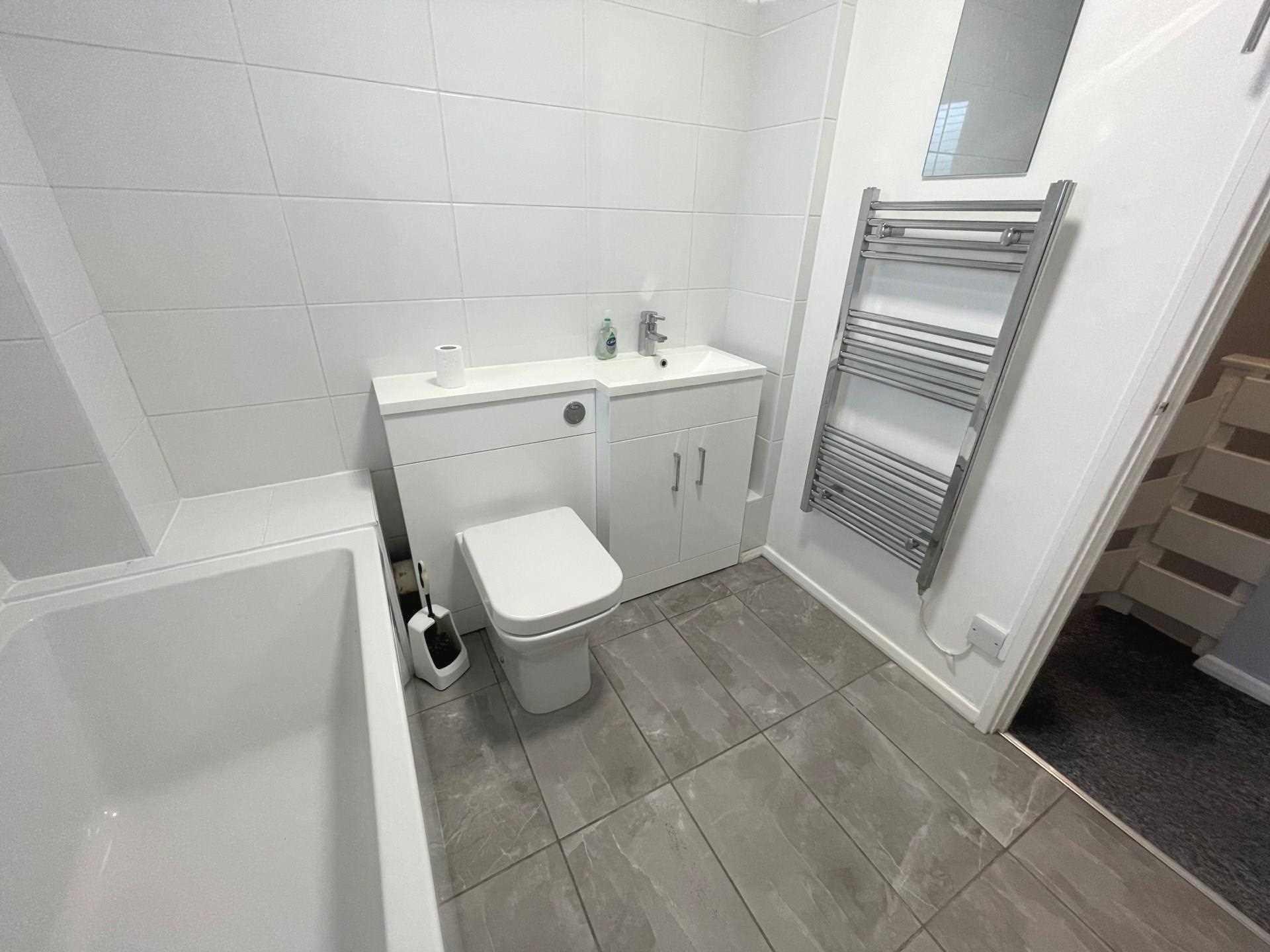 Blakemore Way, Priory Garden, Image 13