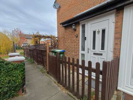 1 Bedroom End Terrace, Blakemore Way, Priory Garden