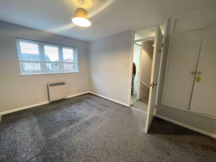 Blakemore Way, Priory Garden, Image 11