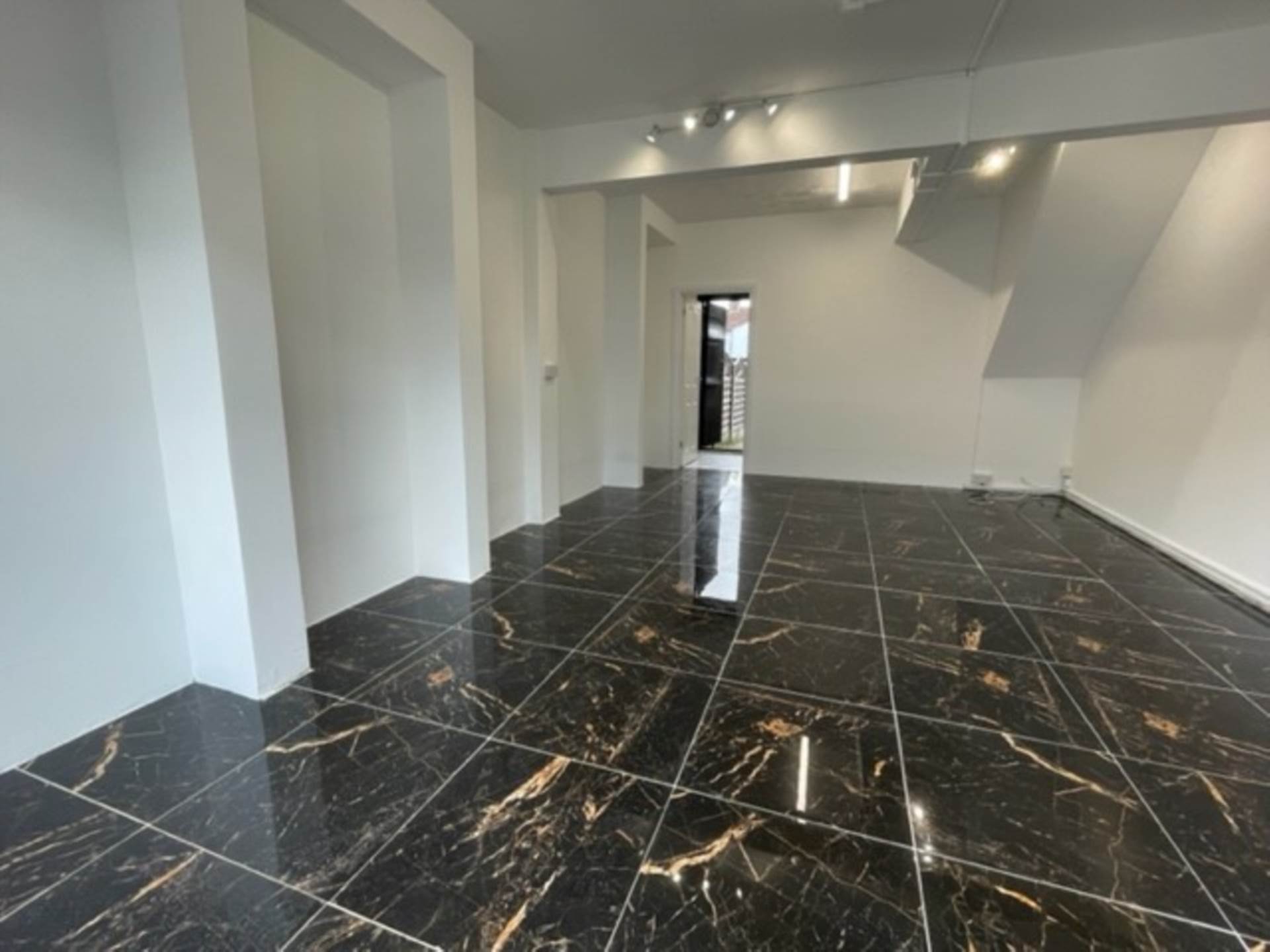 Bexley Road, Erith, Image 4