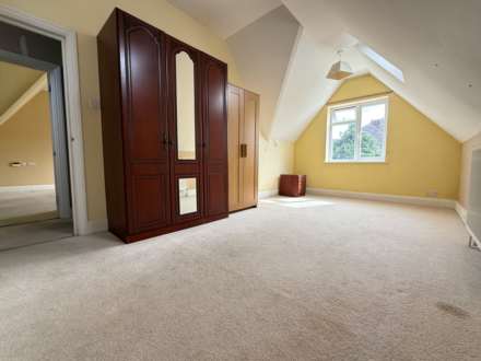 Bedonwell Road, London   ** 3D FLOORPLAN AVAILABLE **, Image 13
