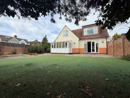 Bedonwell Road, London   ** 3D FLOORPLAN AVAILABLE **, Image 20